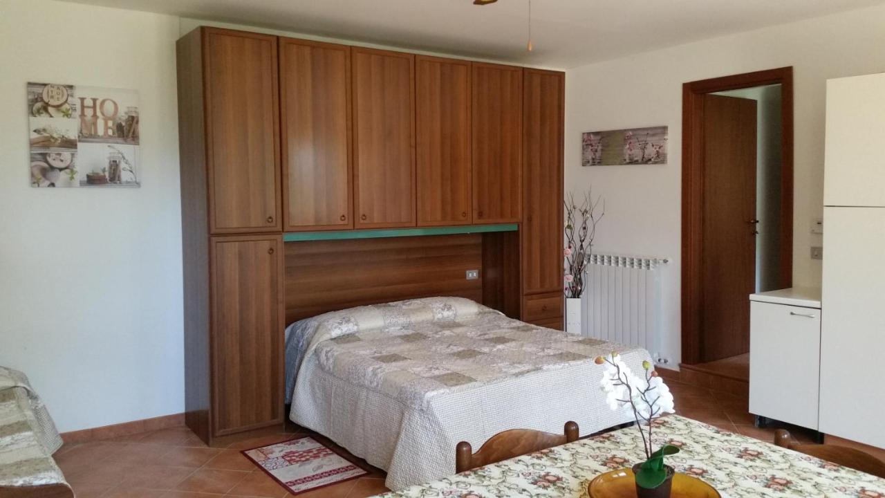 Case In Campagna Con Piscina A Todi Exterior photo